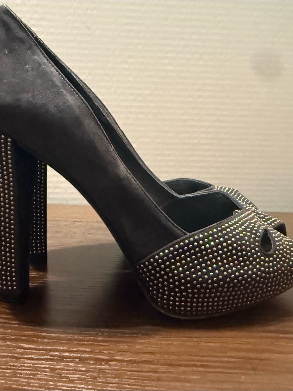 Stuart Weitzman Black Studded Suede Peep-Toe Pumps Size 8.5